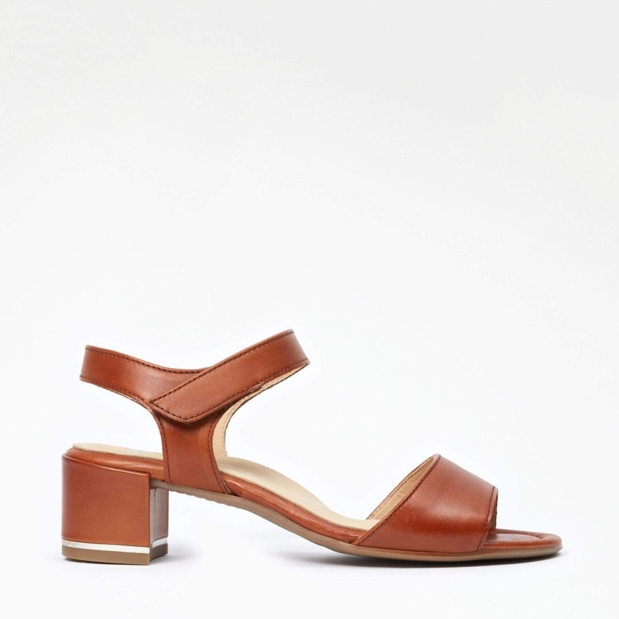 Flats & Sandals ARA | 15903 L Tan