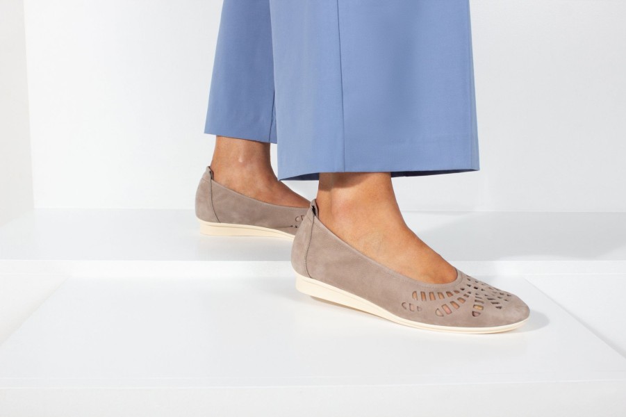 Flats & Sandals ARCHE | Niniza Taupe Nubuck