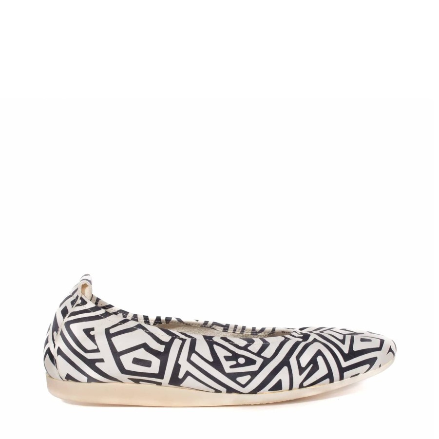 Flats & Sandals ARCHE | Laius White Black Print