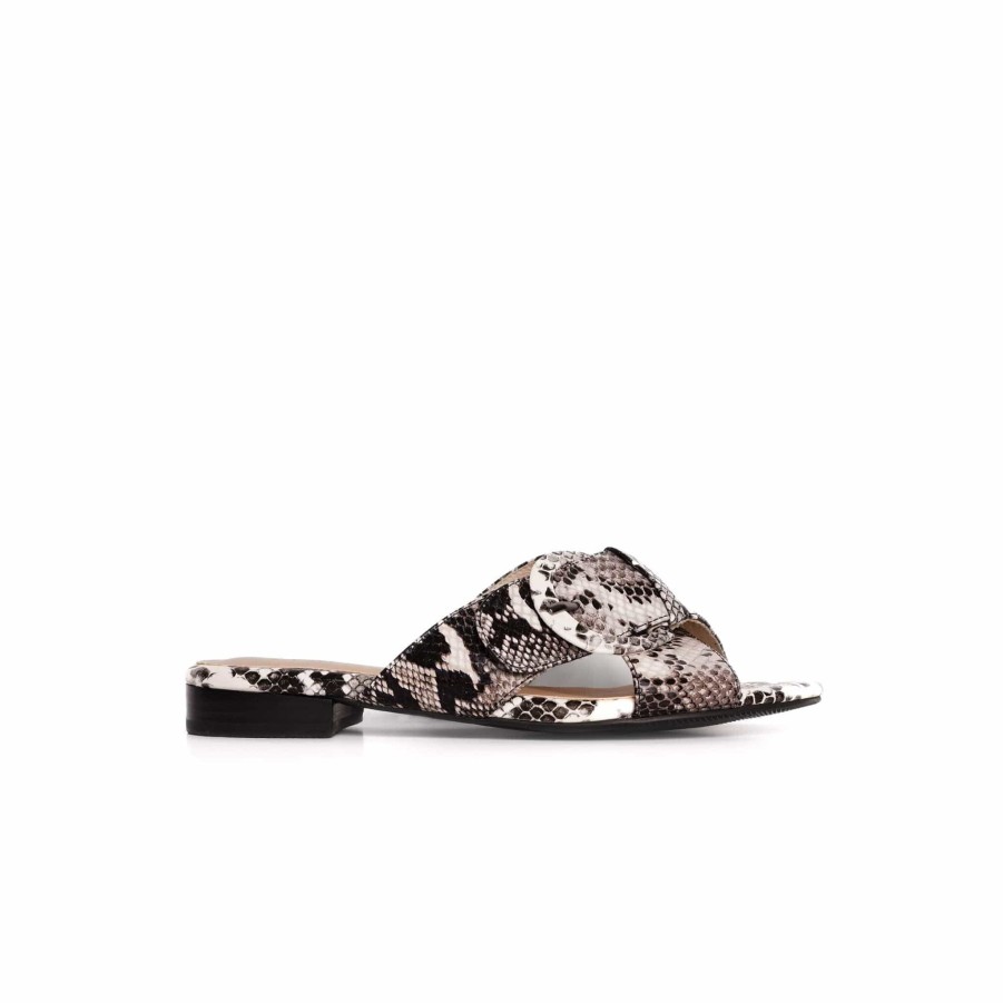 Flats & Sandals LEISURES | Rosa