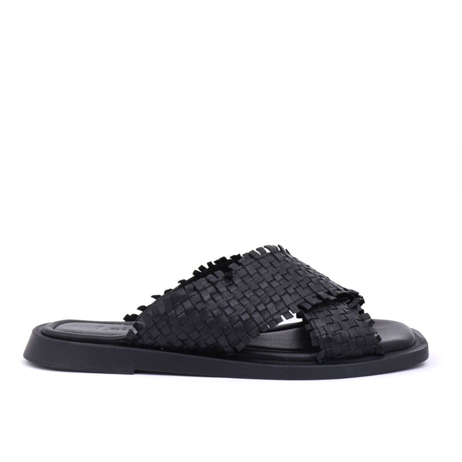 Flats & Sandals LEISURES | Rayan Black