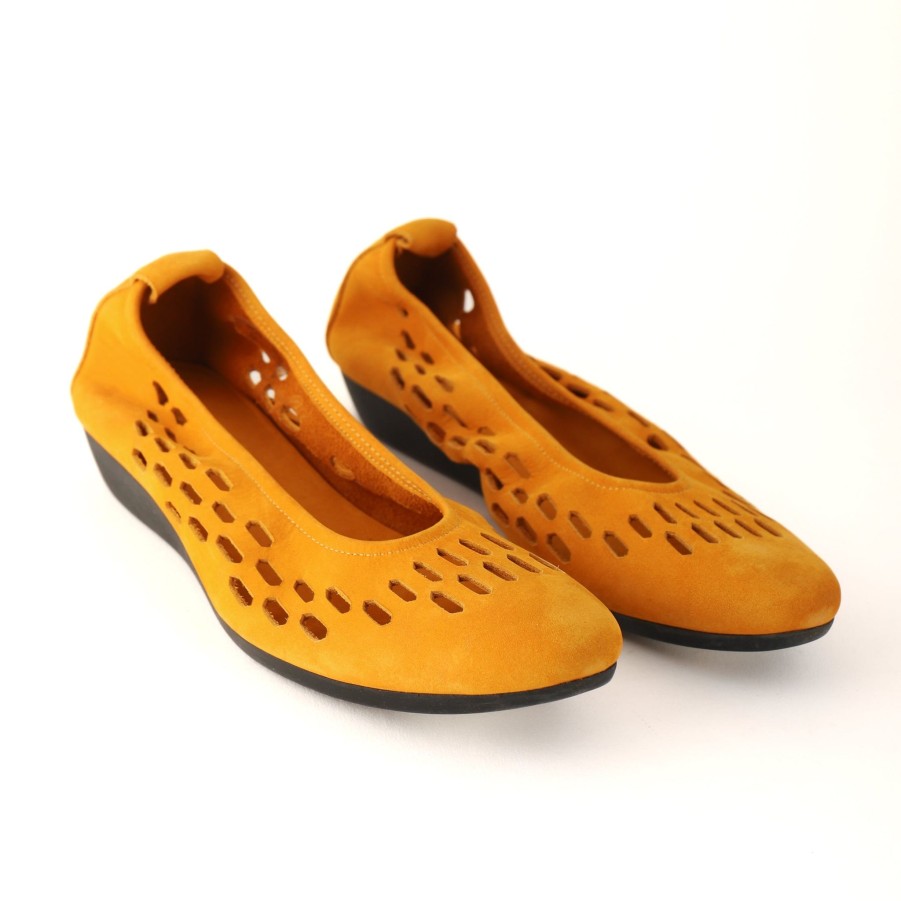 Flats & Sandals ARCHE | Onizza Mustard Nubuck