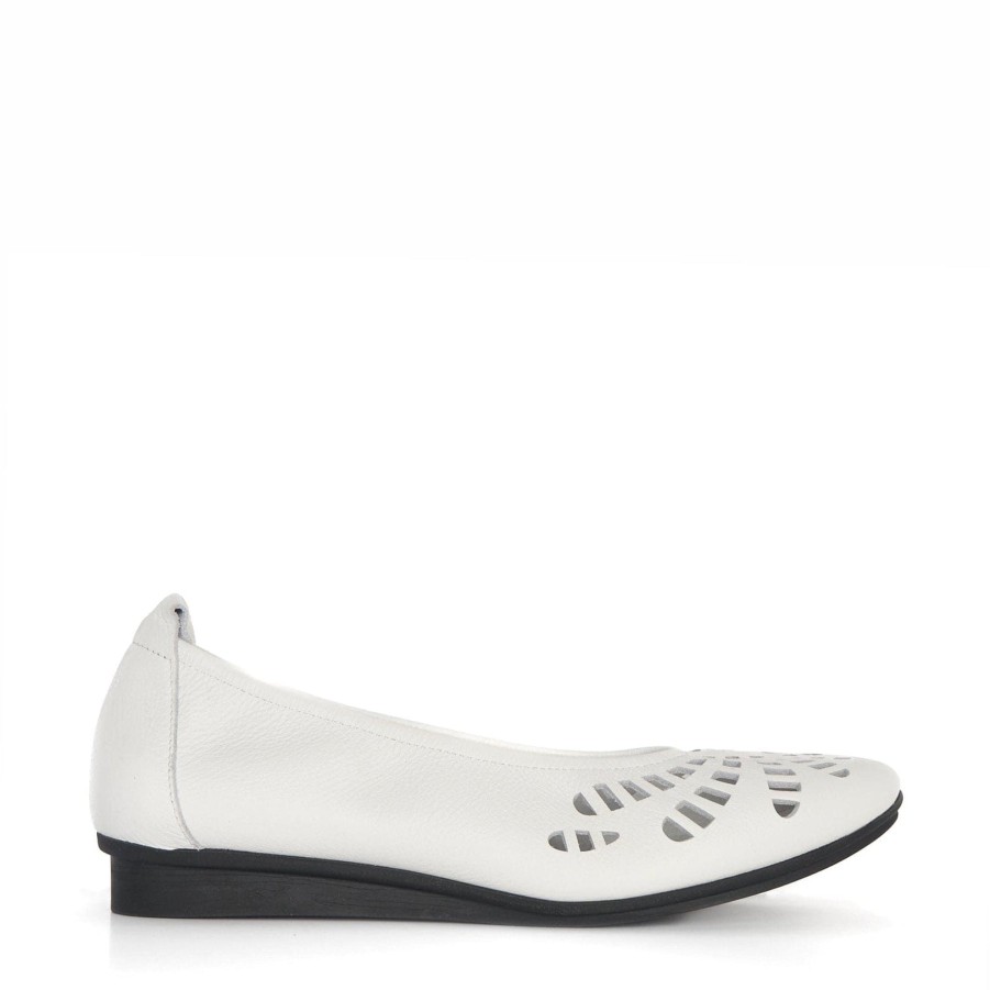 Flats & Sandals ARCHE | Niniza White